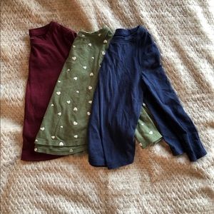 🛍5/20$  Old Navy Bundle of  Shirts